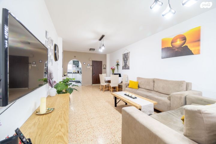 דירה, דניאל, לב העיר, בת ים