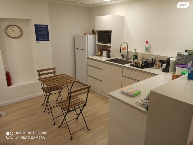 משרדים, מחנה יהודה - לב העיר, ירושלים