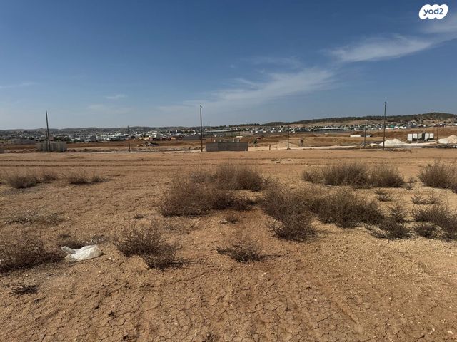 מגרשים, שדרות כרמית, כרמית, מיתר / כרמית