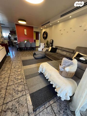 דירת גן, רמב"ם, כוכב הצפון, אשקלון