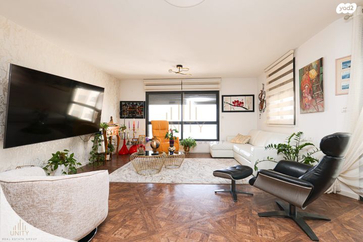 דירה, פייר קניג, נוף הטיילת, נתניה