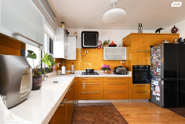 דירה, פייר קניג, נוף הטיילת, נתניה