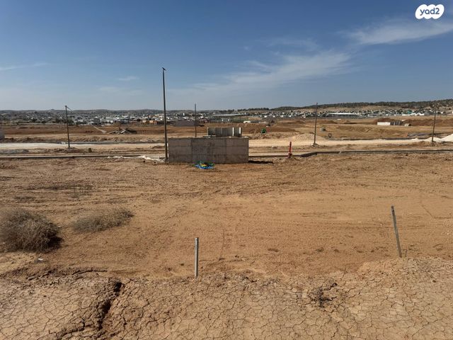 מגרשים, שדרות כרמית, כרמית, מיתר / כרמית