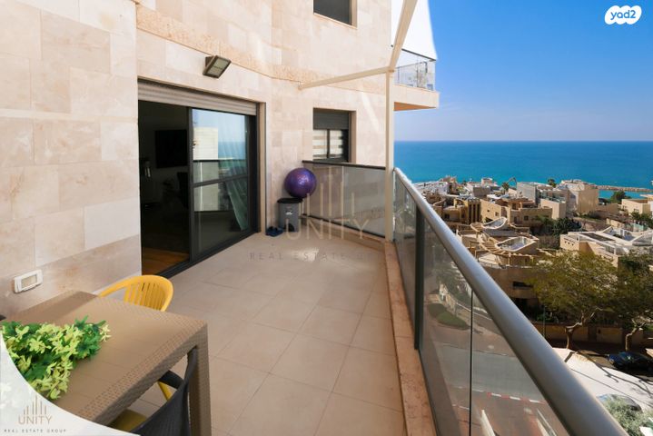 דירה, פייר קניג, נוף הטיילת, נתניה