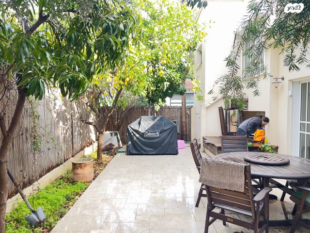 בית פרטי/ קוטג', מרכז הישוב, גני תקווה