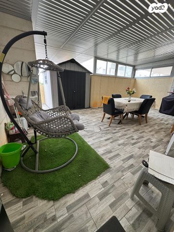 דירת גן, יורם ורון, אפרידר, אשקלון