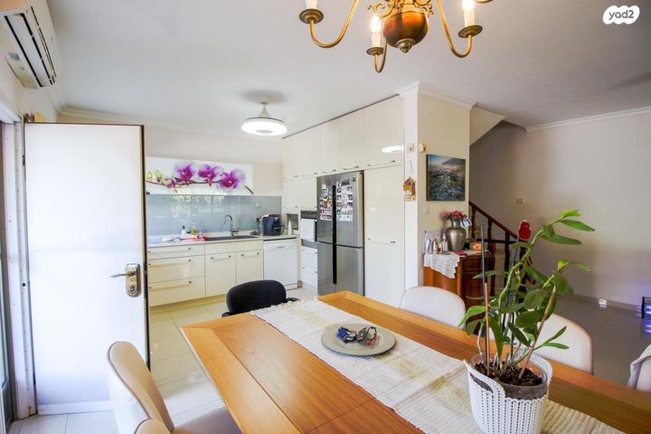 דו משפחתי, חטיבת אלכסנדרוני, קרית ויצמן, רעננה