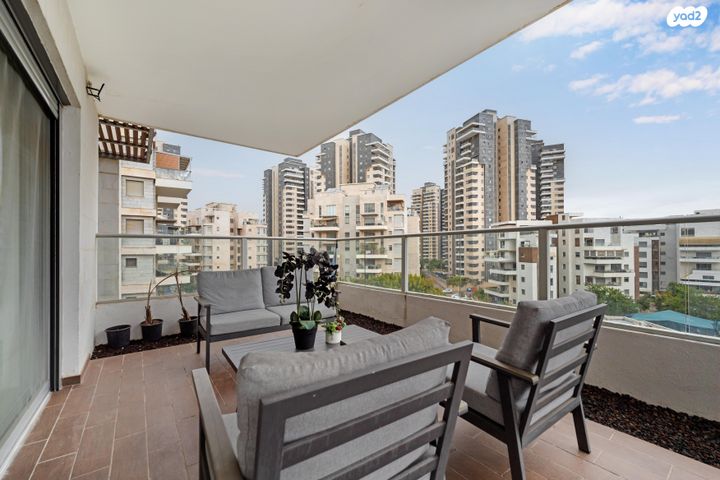 דירה, משמר הגבול, הפארק, חדרה