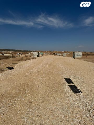 מגרשים, שדרות כרמית, כרמית, מיתר / כרמית