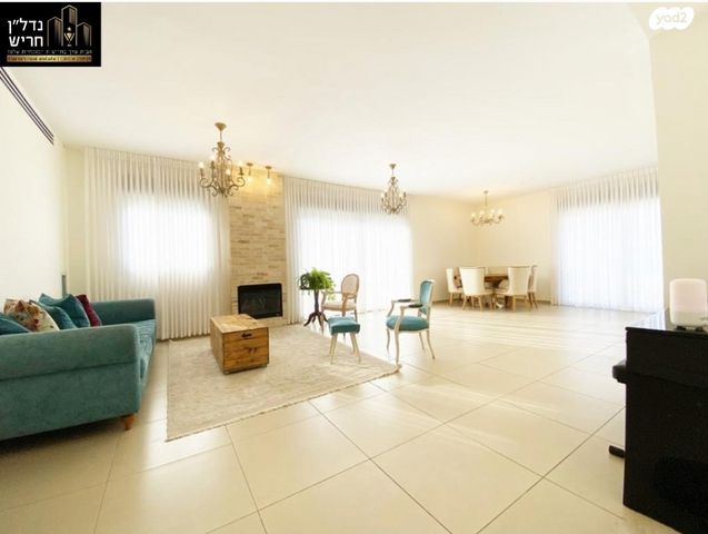 גג/ פנטהאוז, הקהילה, בצוותא, חריש