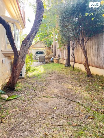 בית פרטי/ קוטג', מרכז הישוב, גני תקווה