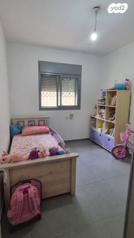 דירת גן, יוסף בורג, נווה זאב, נאות אילן, באר שבע