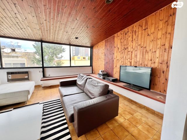 גג/ פנטהאוז, מגידו 8, תל אביב יפו