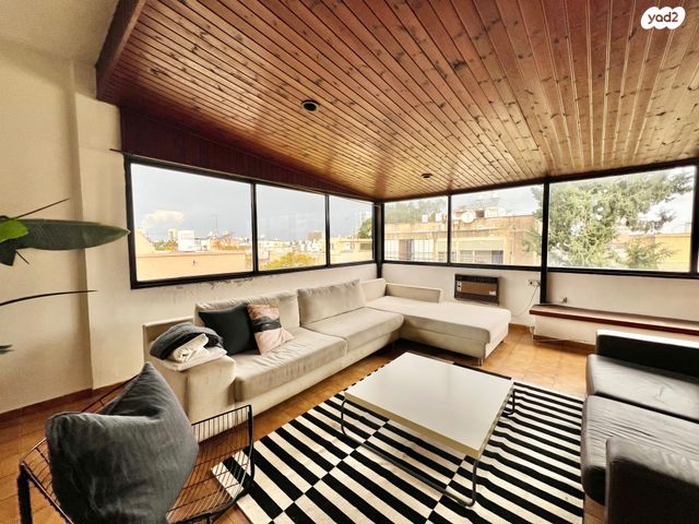 גג/ פנטהאוז, מגידו 8, תל אביב יפו