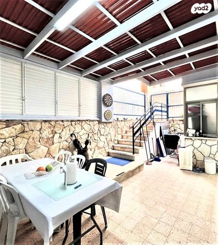 דירה, שדרות ז'בוטינסקי 8, מרכז העיר דרום, נתניה