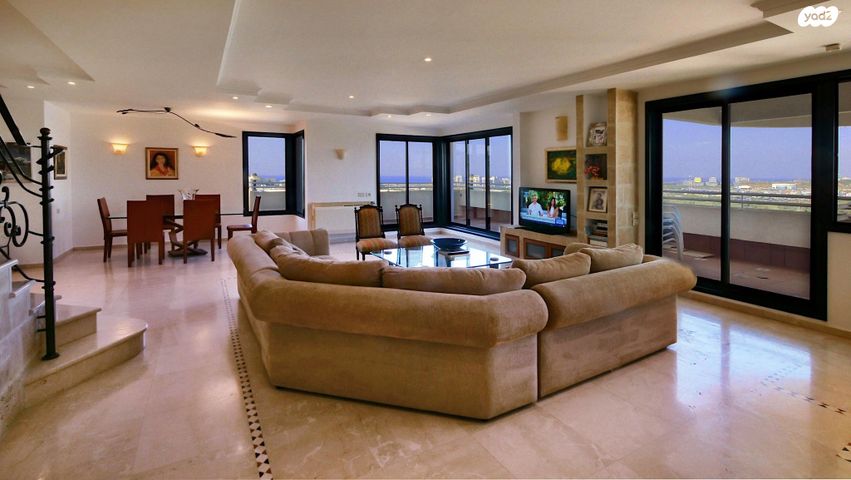 דופלקס, אליעזר קשאני, רמת אביב ג', תל אביב יפו