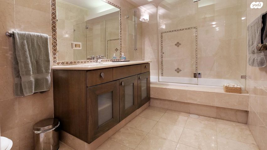 דופלקס, אליעזר קשאני, רמת אביב ג', תל אביב יפו