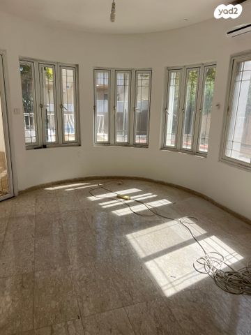 בית פרטי/ קוטג', נווה ים, ראשון לציון