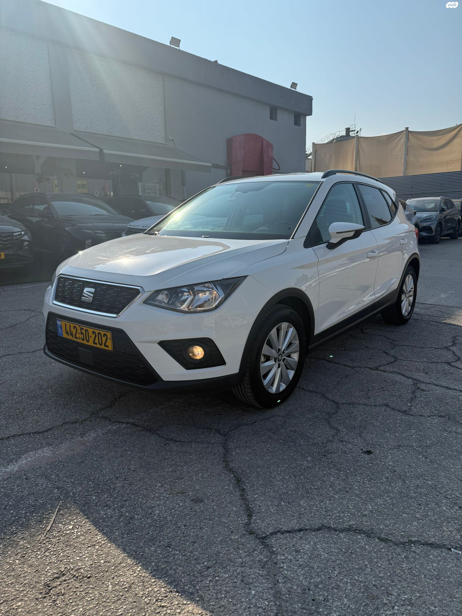מודעת רכב סיאט ארונה