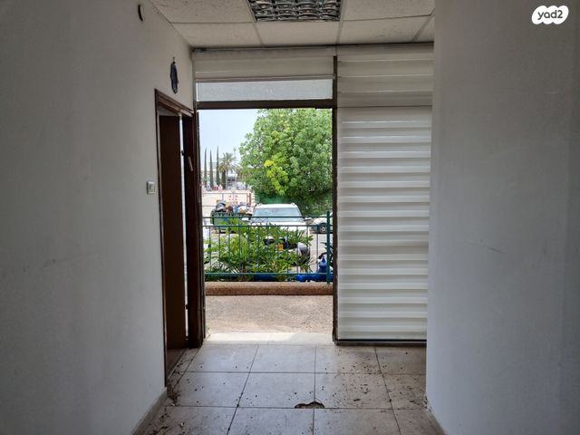 מחסנים, בעלי מלאכה 26, צ'ק פוסט, מכון טיהור, מפרץ חיפה, חיפה