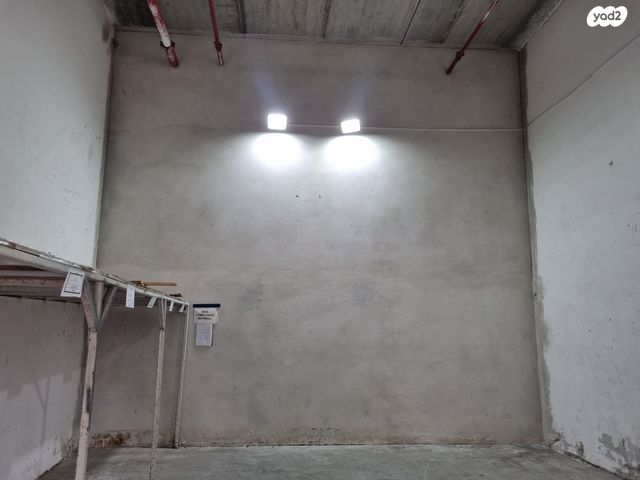 מחסנים, בעלי מלאכה 26, צ'ק פוסט, מכון טיהור, מפרץ חיפה, חיפה