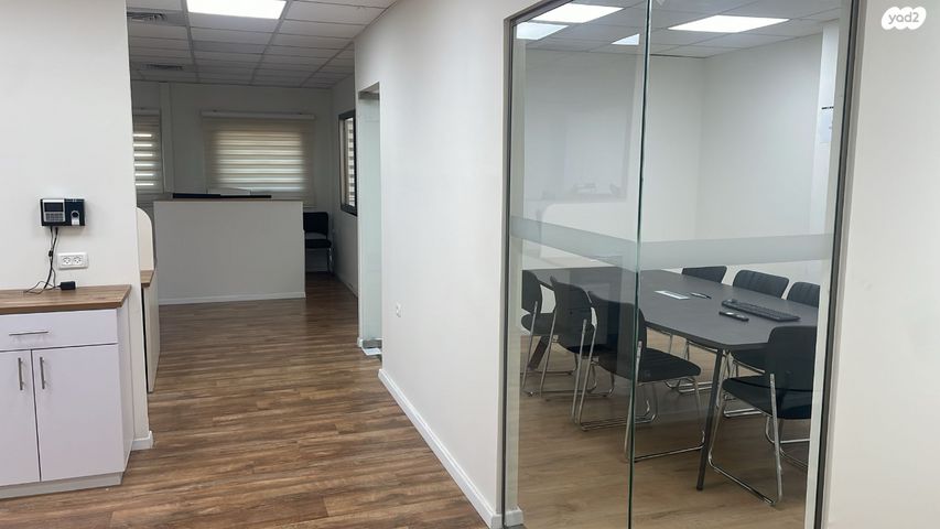 משרדים, בעלי מלאכה 26, צ'ק פוסט, מכון טיהור, מפרץ חיפה, חיפה