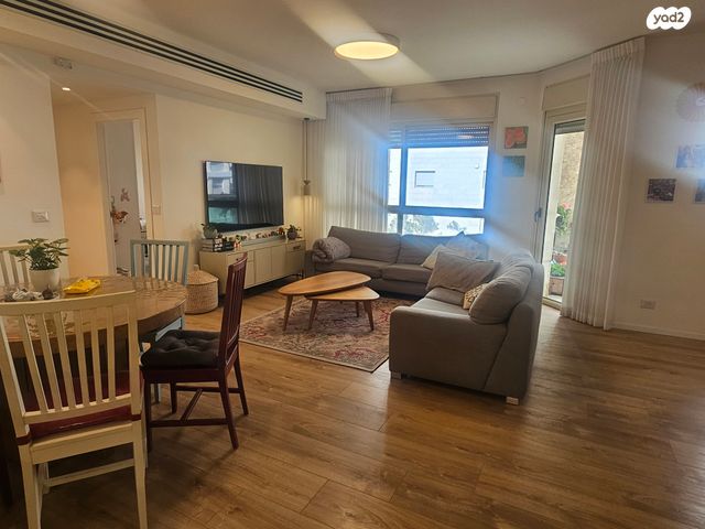 דירה, תל ברוך צפון, תל אביב יפו