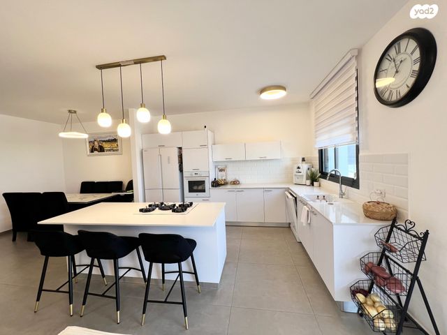 דירה, אייזיק רמבה 9, נוף הטיילת, נתניה