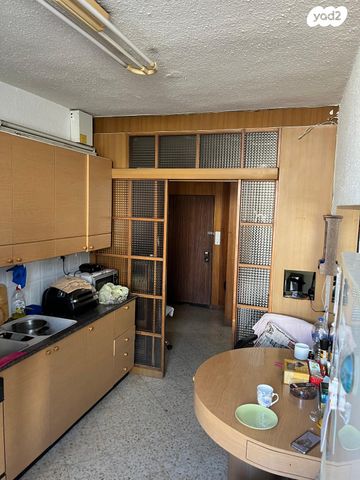 דירה, הרב הרצוג, לב העיר, בת ים