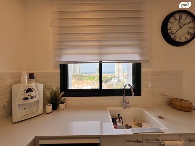 דירה, אייזיק רמבה 9, נוף הטיילת, נתניה