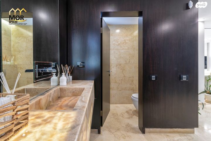 בית פרטי/ קוטג', נווה אילן - אזרחי, יבנה