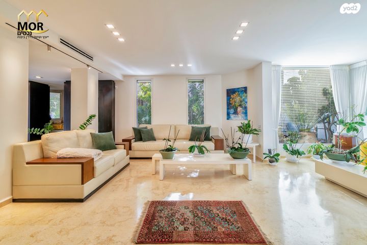 בית פרטי/ קוטג', נווה אילן - אזרחי, יבנה