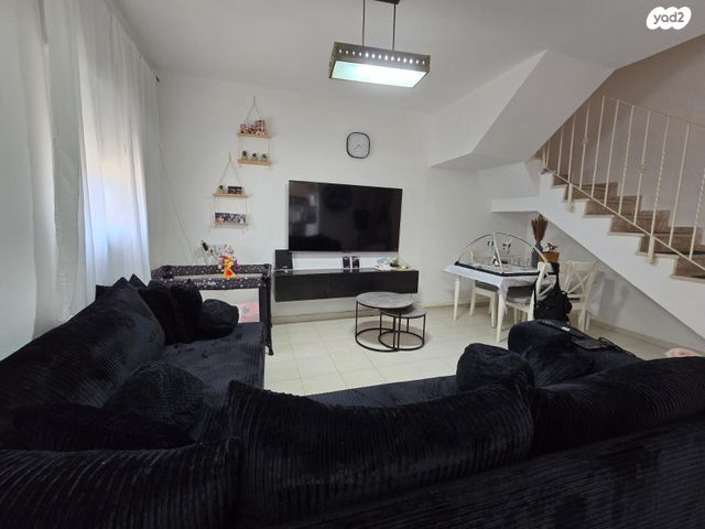 שרה ואהרון אהרונסון 