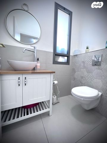 דו משפחתי, עפולה