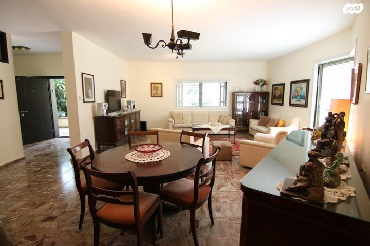 בית פרטי/ קוטג', נווה דוד רמז, רעננה