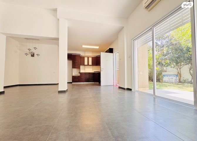 דירת גן, גולומב 51, מרכז, קרית עבודה, חולון