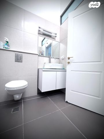 דו משפחתי, עפולה