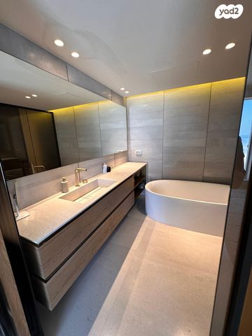 דירה, רציף הרברט סמואל, תל אביב יפו