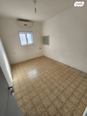 דירה, מקס נורדאו 3, דרום מערב ותיק, בת ים