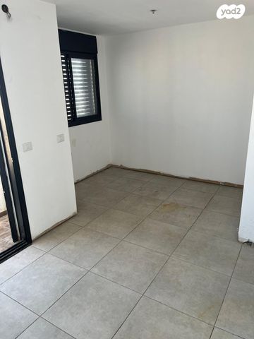 גג/ פנטהאוז, ישראל בן ציון, דרום מערב ותיק, בת ים