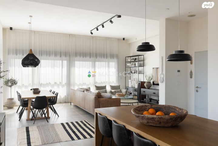 גג/ פנטהאוז, שמשון זליג, האירוס, ראשון לציון