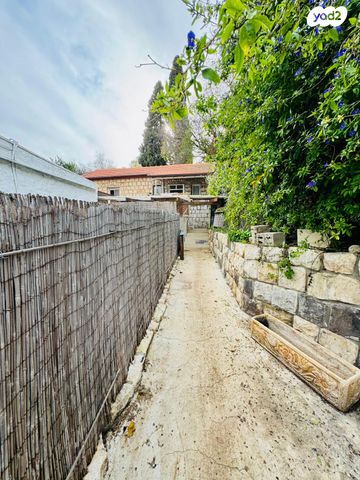 בית פרטי/ קוטג', דוד שו"ב, ראש פינה