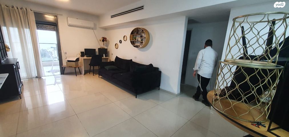 דירה, שדרות הרצל 19, קרית שמואל, טבריה