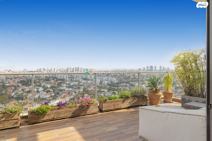 גג/ פנטהאוז, שמשון זליג, האירוס, ראשון לציון