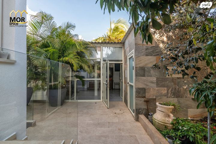 בית פרטי/ קוטג', נווה אילן - אזרחי, יבנה