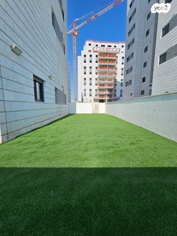 דירת גן, הגפן, כרמי הנדיב, אחוזת רוטנר, קרית מלאכי