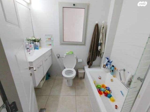 דירה, קרית ויצמן, רעננה