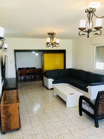 דירה, אהרון בן יוסף, גבעה א', שביט, קרית אתא