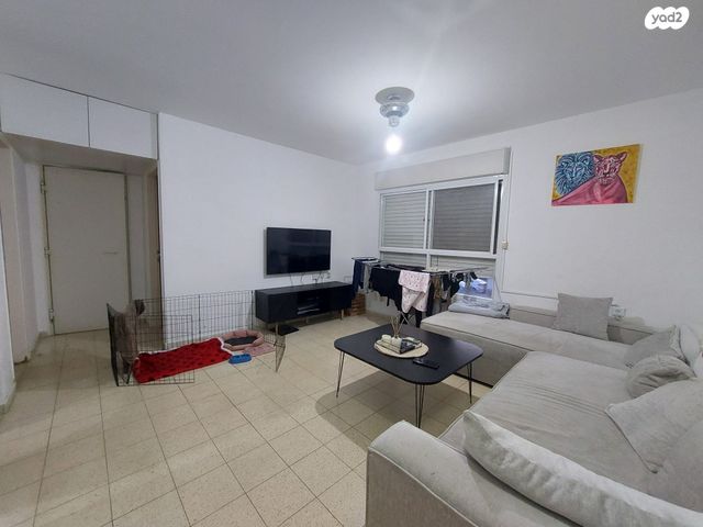 דירה, גני אביב, לוד