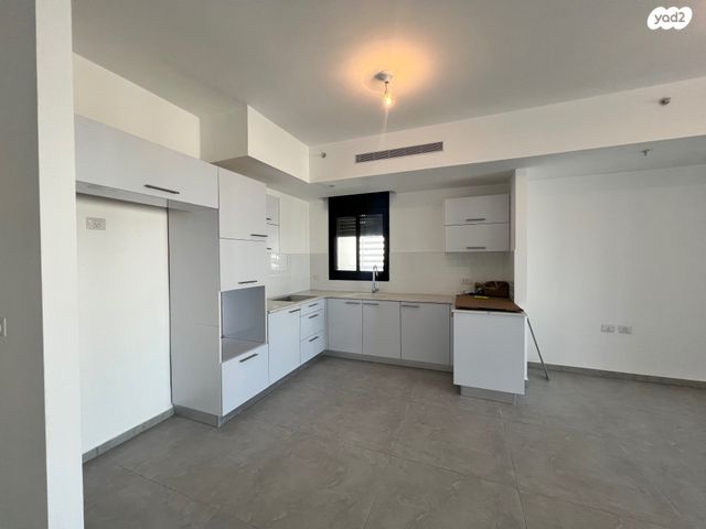 דירה, נוף הטיילת, נתניה